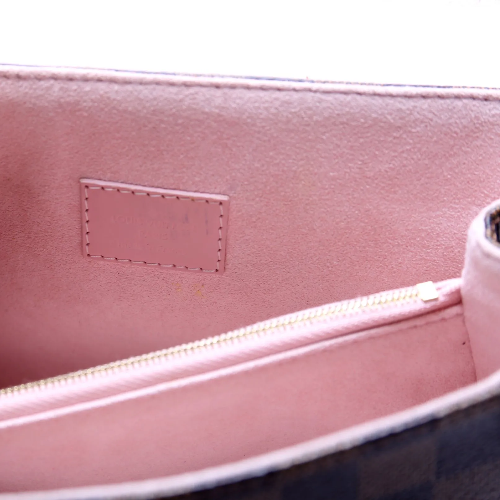 Caissa Chain Clutch