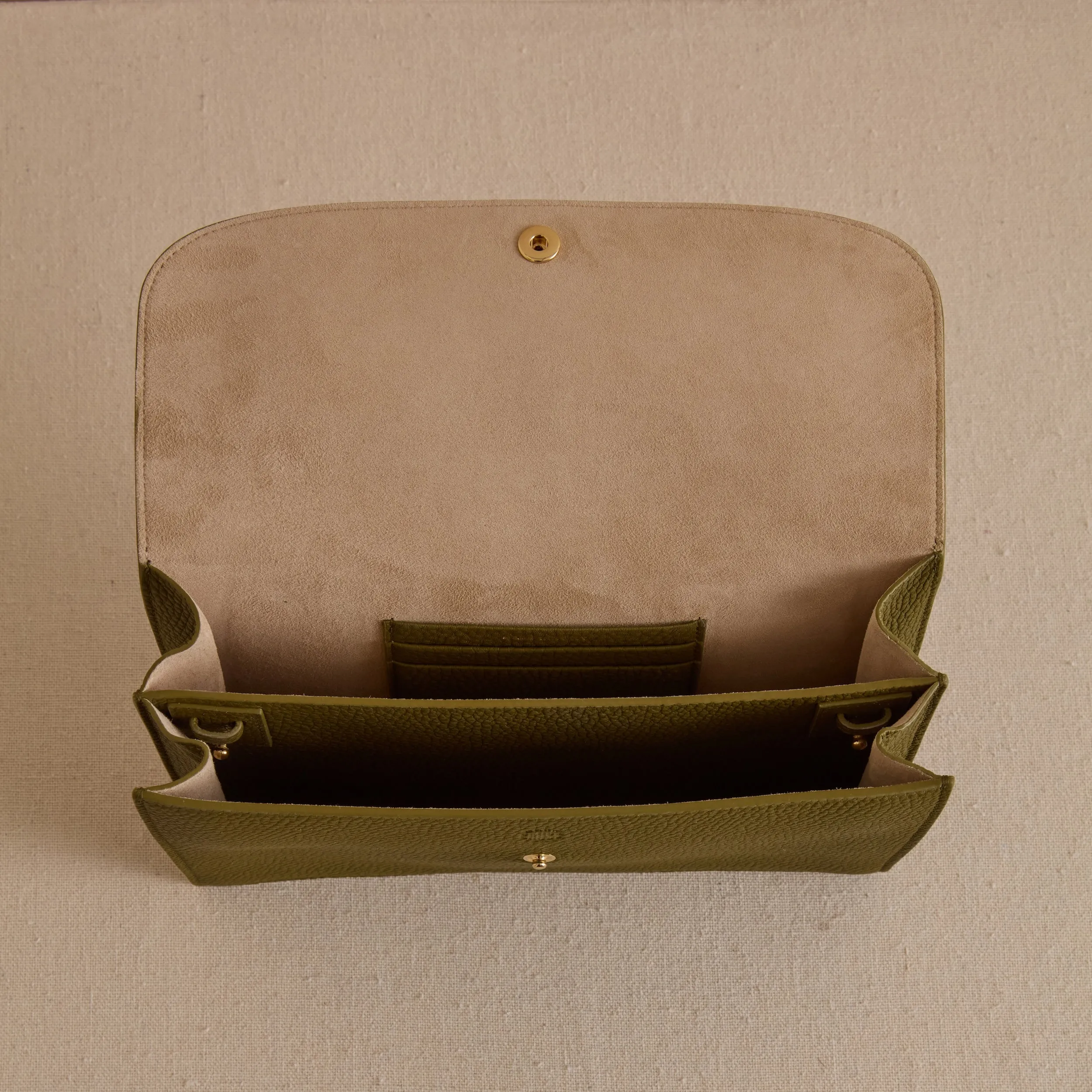 Skip Pouch in Green
